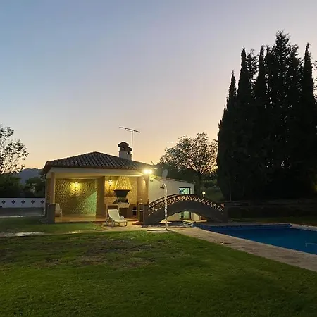 Vila Vinas *